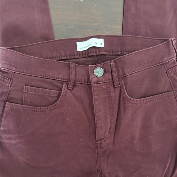 LOFT Women's Deep Burgundy Skinny Jeans - Picture 2 of 4
